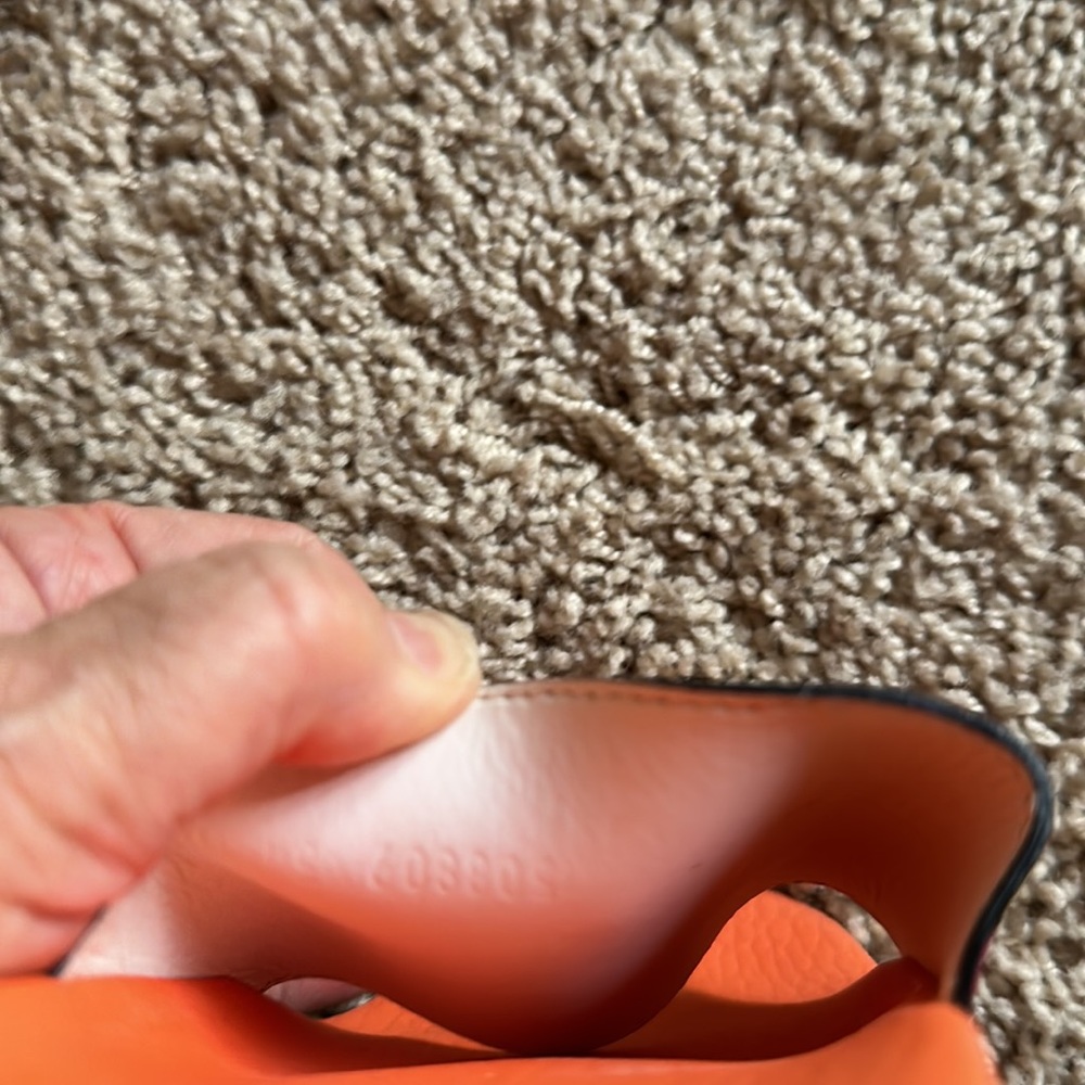 Gucci slides - Picture 5 of 5